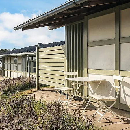 Holiday home Lxxi